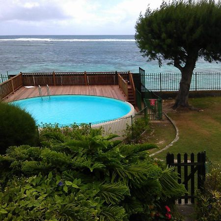 Club Marine Face A La Mer Sainte-Anne  Exterior foto